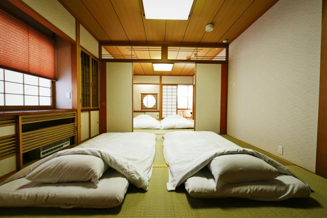 Hostel PLEASURE MARUYAMA Sapporo Exterior foto